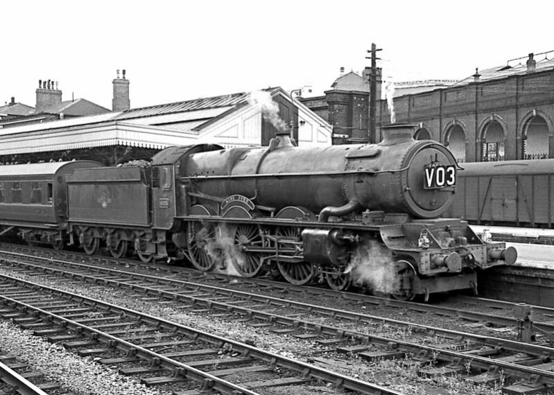 Name:  3234951564_3a06e0330b_c.jpg
Views: 399
Size:  90.0 KB