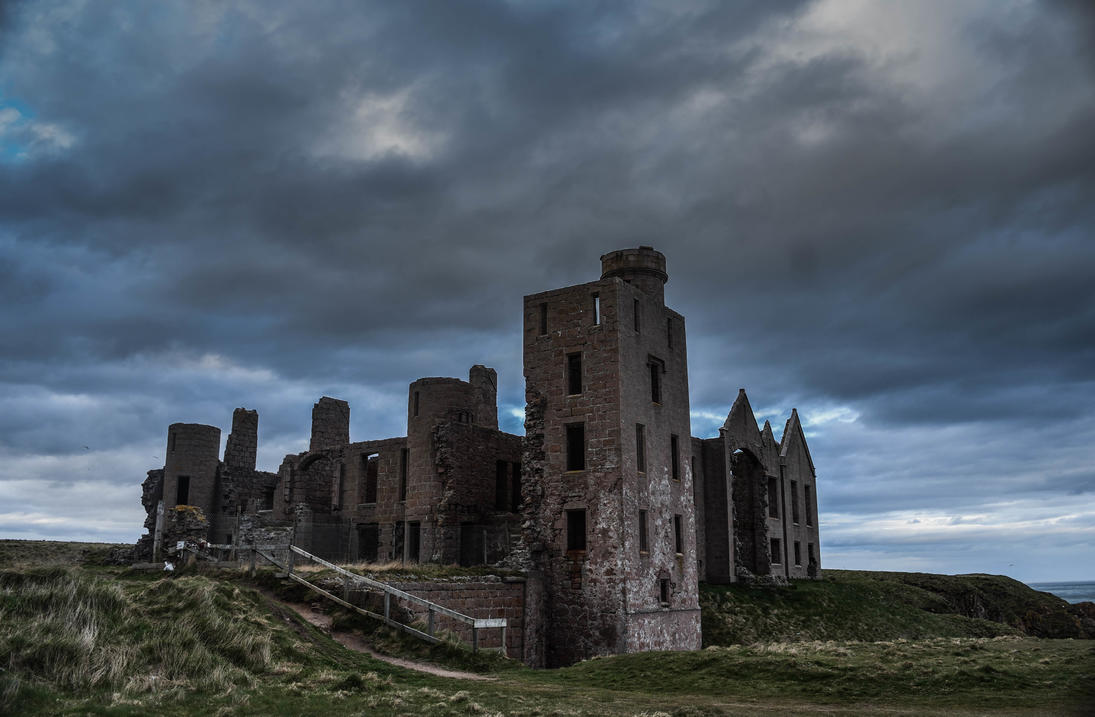 Name:  Slains Castle.jpg
Views: 563
Size:  93.7 KB