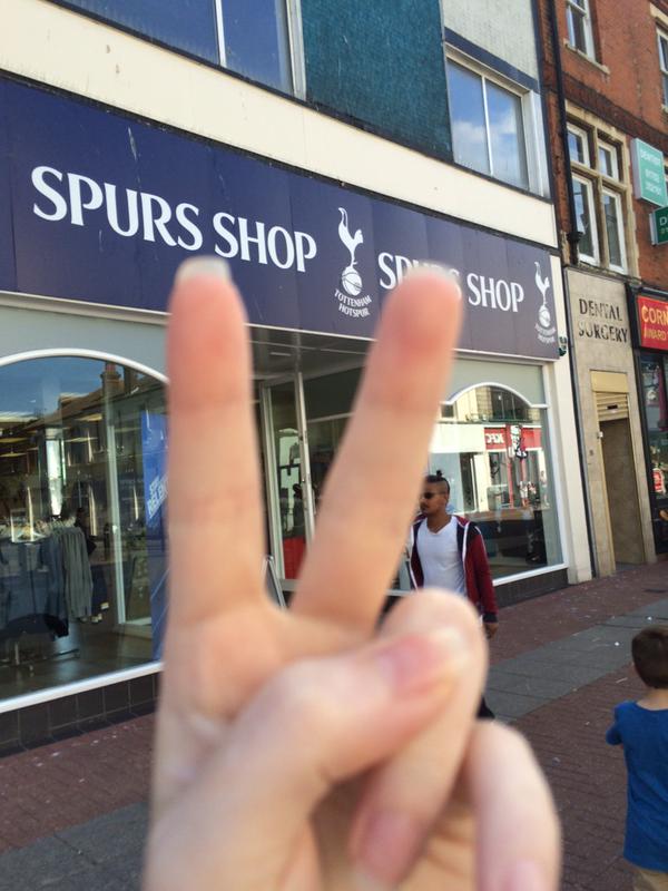 Name:  CKdV978WcAAztpxSPURSSPURSSRURS.jpg
Views: 115
Size:  62.1 KB