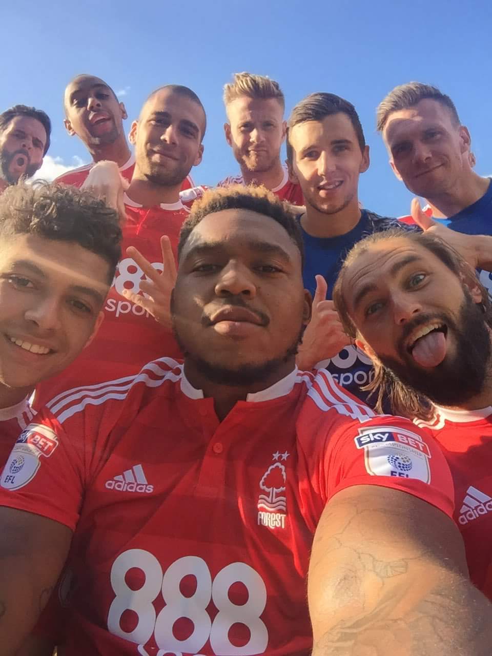 Name:  tmp_7517-FB_IMG_147072340684527396873.jpg
Views: 170
Size:  90.7 KB