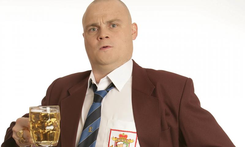 Name:  Al-Murray-and-lager-014.jpg
Views: 374
Size:  28.2 KB
